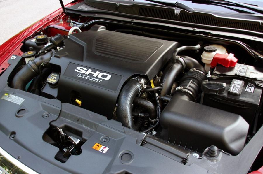  Ford Taurus SHO 2010 года  (фото 50 из 248)